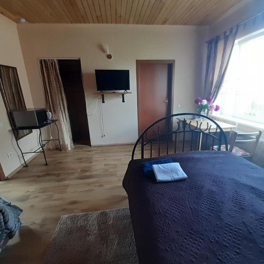 Viesu Nams "Laimes Pakavs" Hotell Straupe Eksteriør bilde